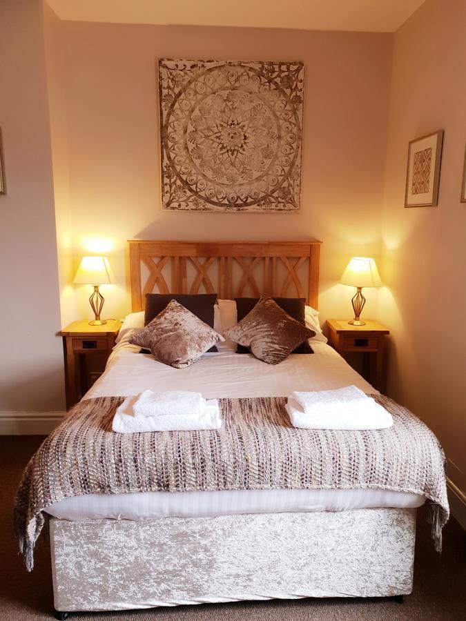 The Red Lion Hotel Kilsby Екстериор снимка
